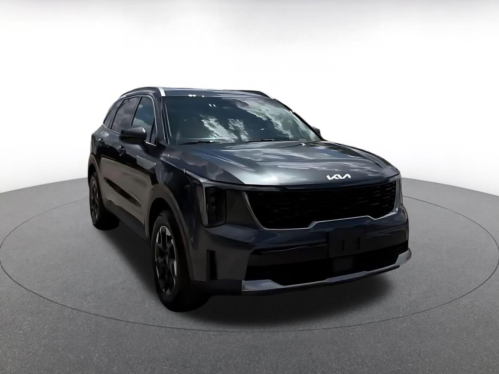 Used 2024 Kia Sorento S AWD/4WD image 3