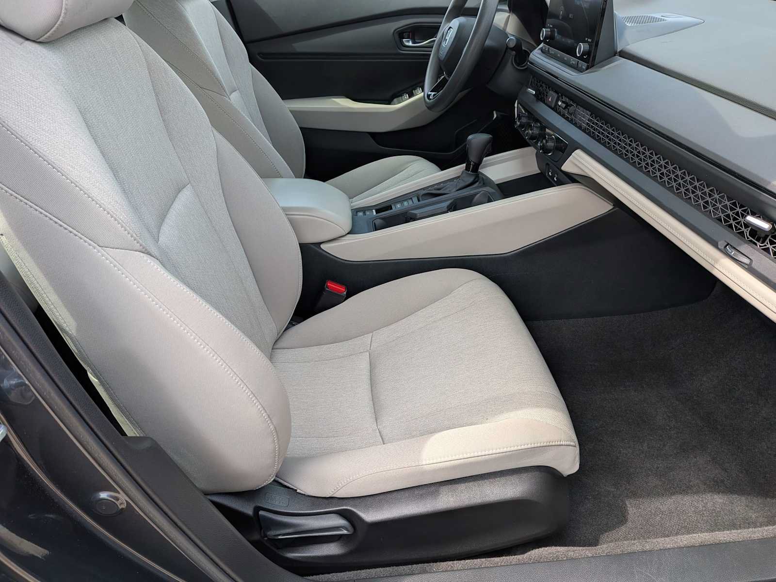Certified 2023 Honda Accord EX image 21