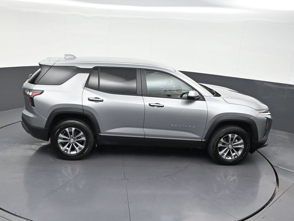 Used 2025 Chevrolet Equinox LT FWD image 22