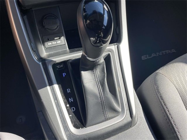 Used 2016 Hyundai Elantra SE image 22
