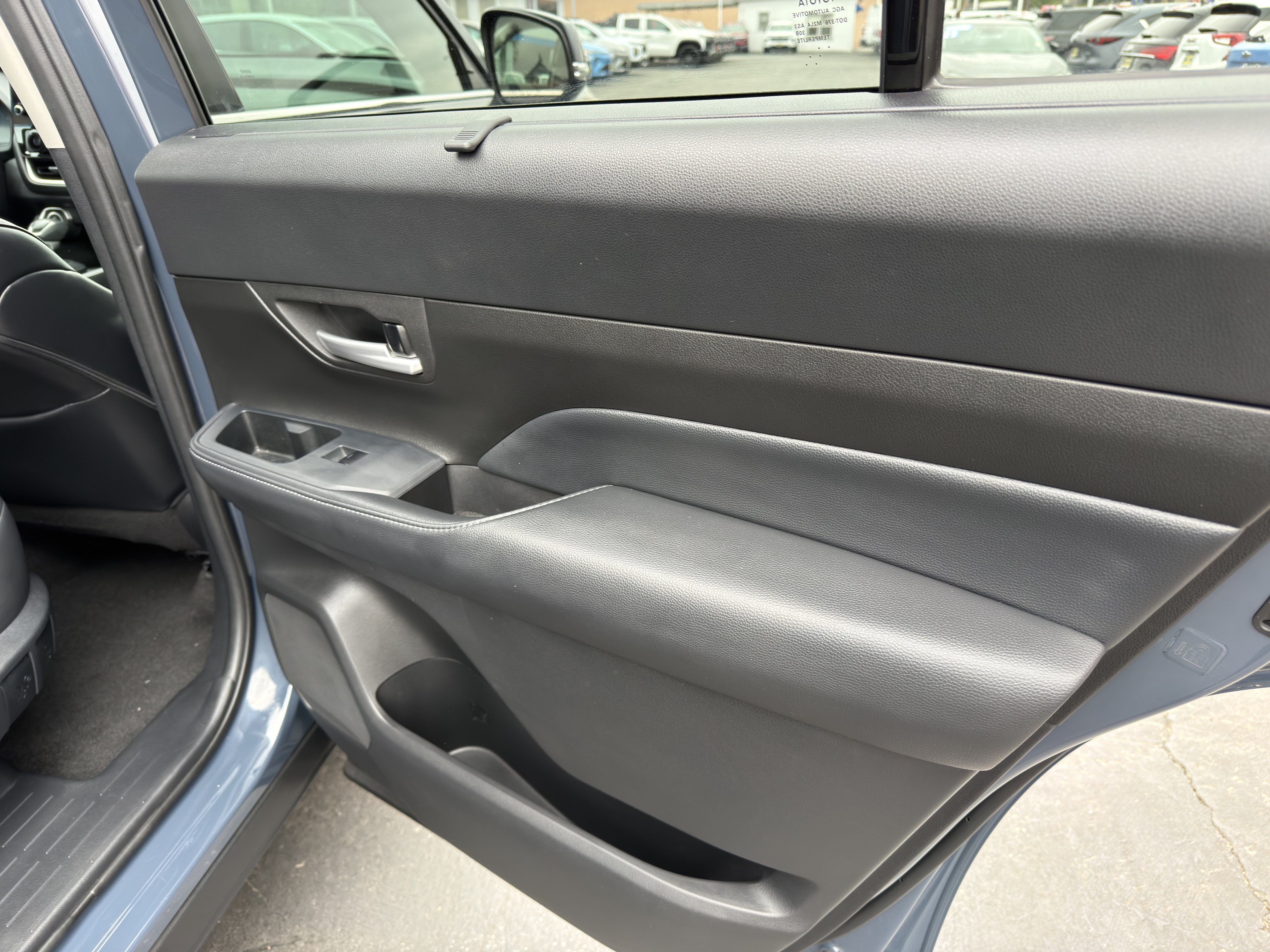 Used 2024 Toyota Grand Highlander AWD image 13