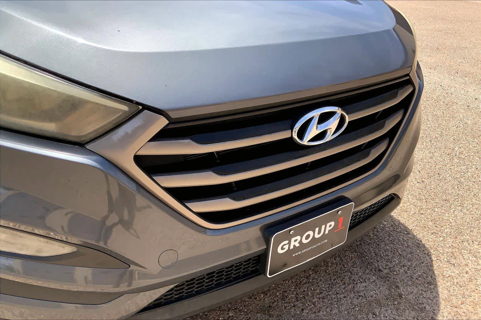 Used 2016 Hyundai Tucson SE w/ Option Group 02 FWD image 30