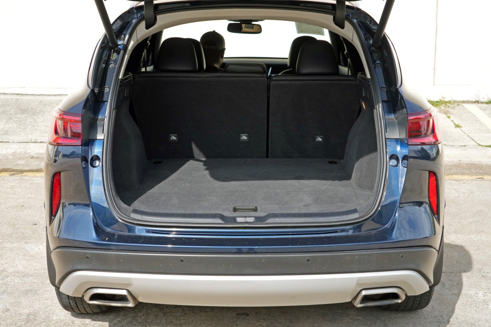 Used 2022 INFINITI QX50 Luxe FWD image 9