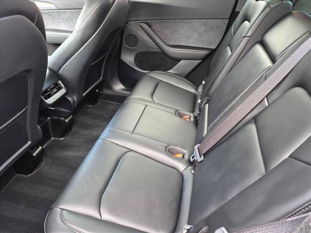 Used 2025 Tesla Model Y Performance AWD/4WD image 18