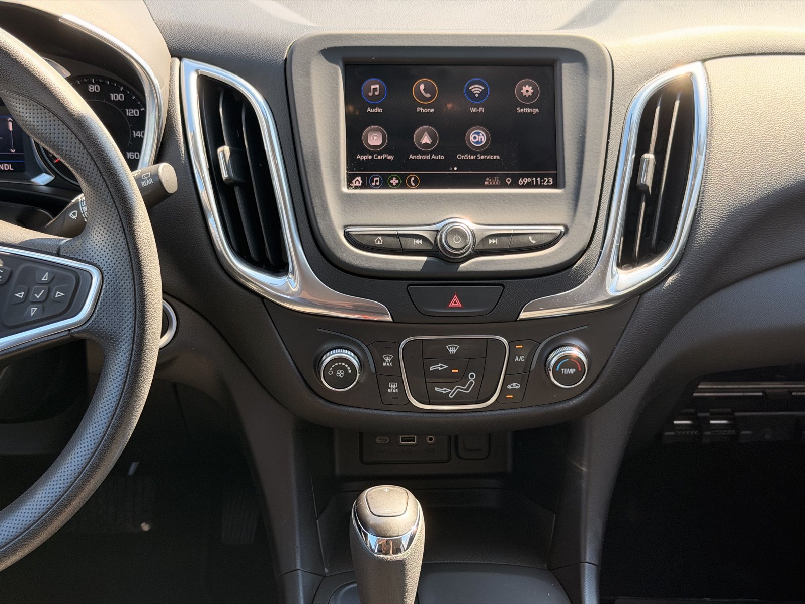 Used 2020 Chevrolet Equinox LT FWD image 30