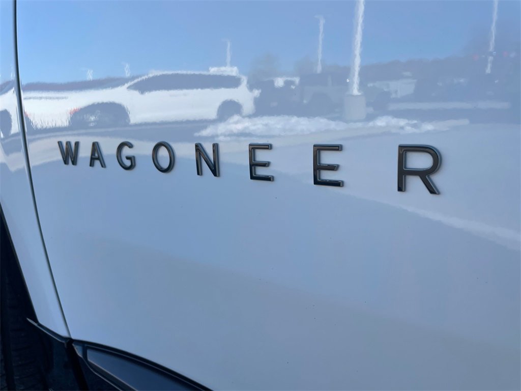 Used 2025 Jeep Wagoneer Launch Edition w/ Trailer Tow Group image 61
