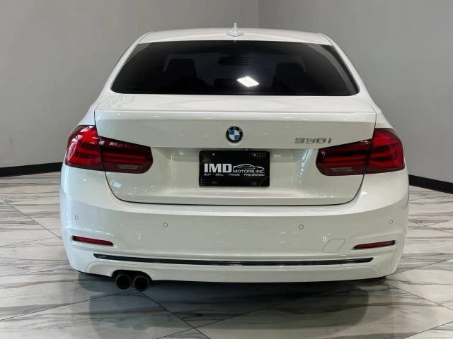 Used 2018 BMW 330i Sedan w/ Shadow Sport Edition RWD image 7