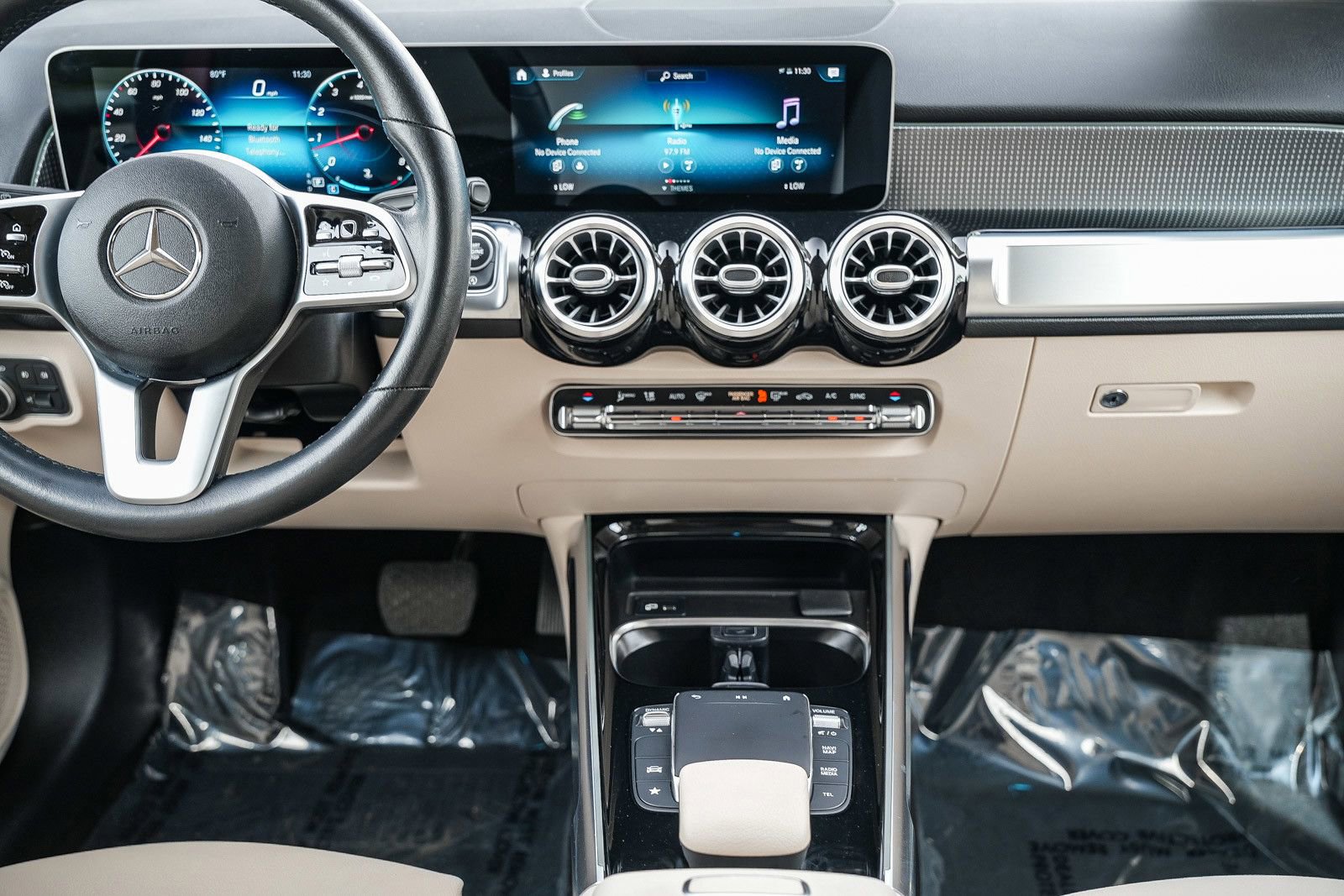 Used 2021 Mercedes-Benz GLB 250 4MATIC image 13