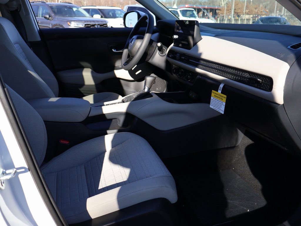New 2026 Honda HR-V LX image 7