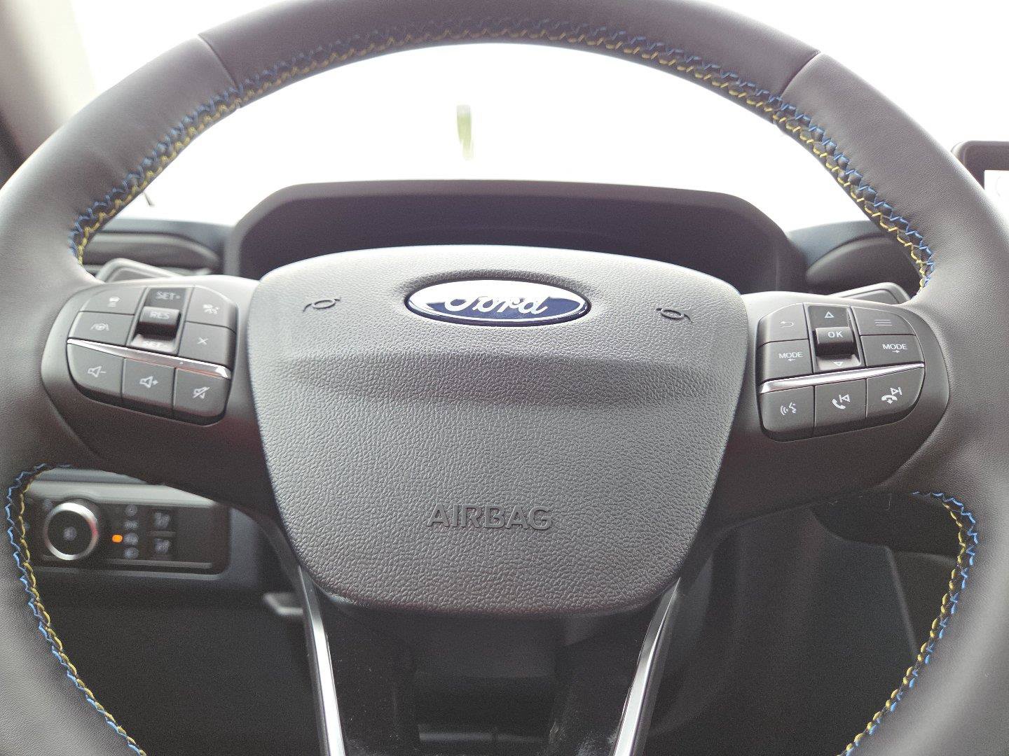 New 2026 Ford Maverick Lobo AWD/4WD image 25