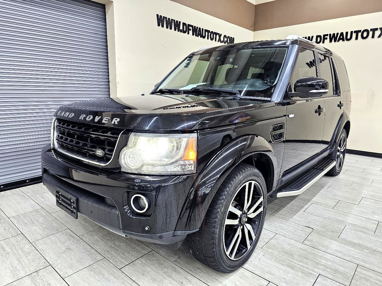 Used 2016 Land Rover LR4 HSE LUX image 2