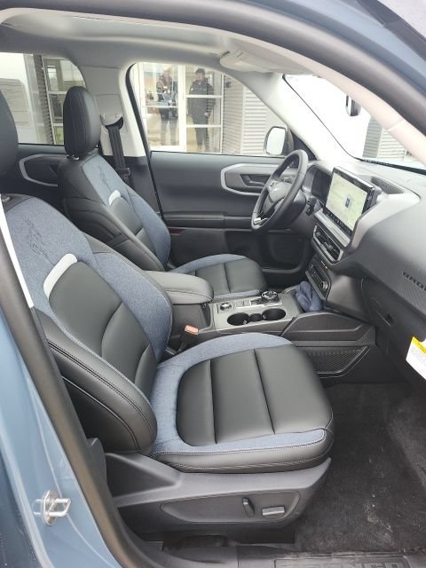 New 2025 Ford Bronco Sport Outer Banks w/ Outer Banks Tech Package+ AWD/4WD image 15