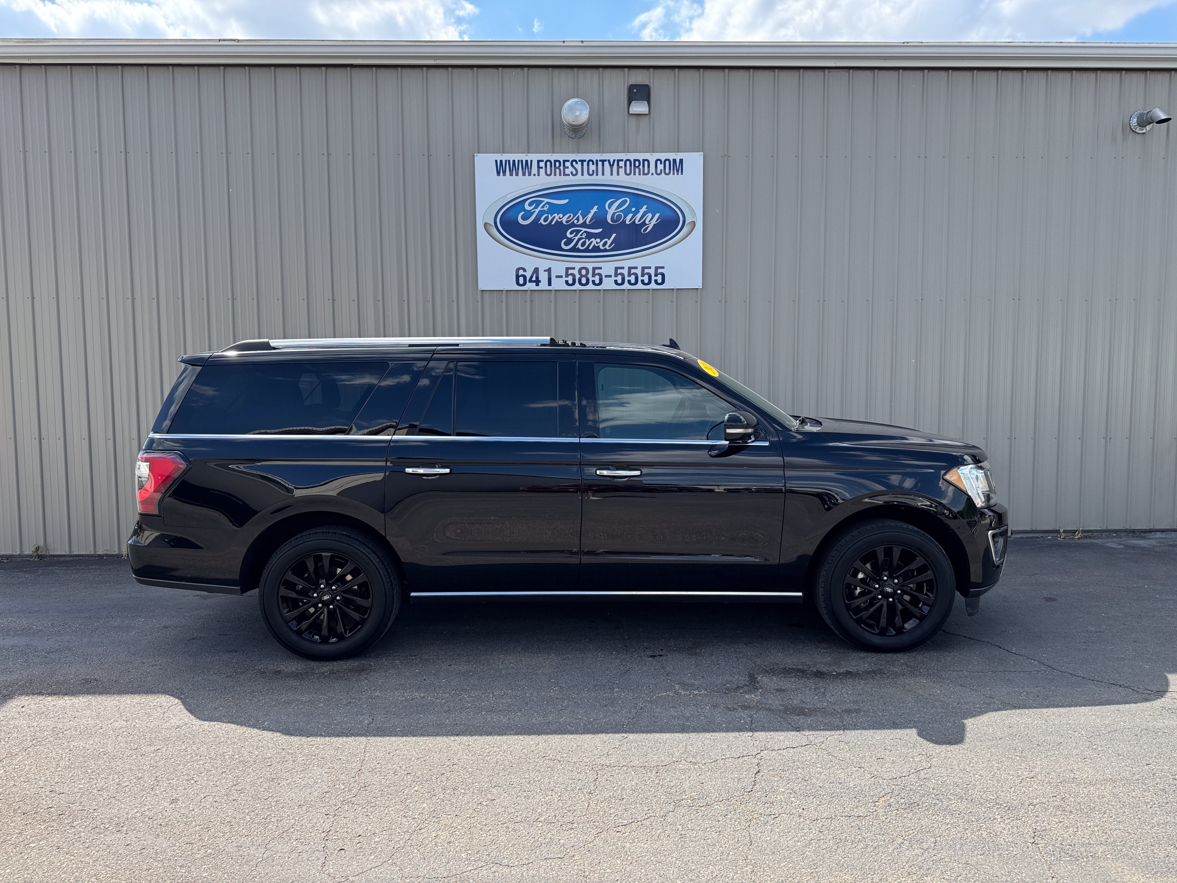 Used 2021 Ford Expedition Max Limited AWD/4WD image 6