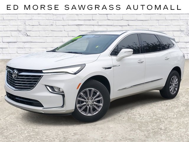 Certified 2023 Buick Enclave Essence
