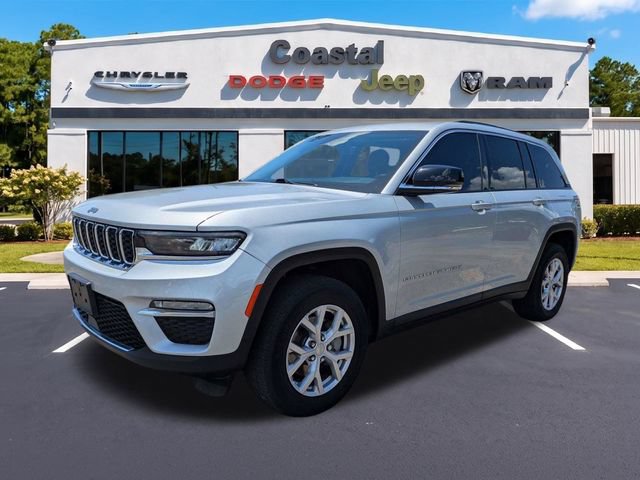 Used 2022 Jeep Grand Cherokee Limited AWD/4WD image 8