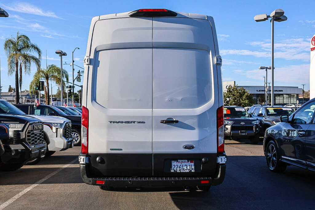 Used 2024 Ford Transit 350 148 High Roof Extended RWD image 22
