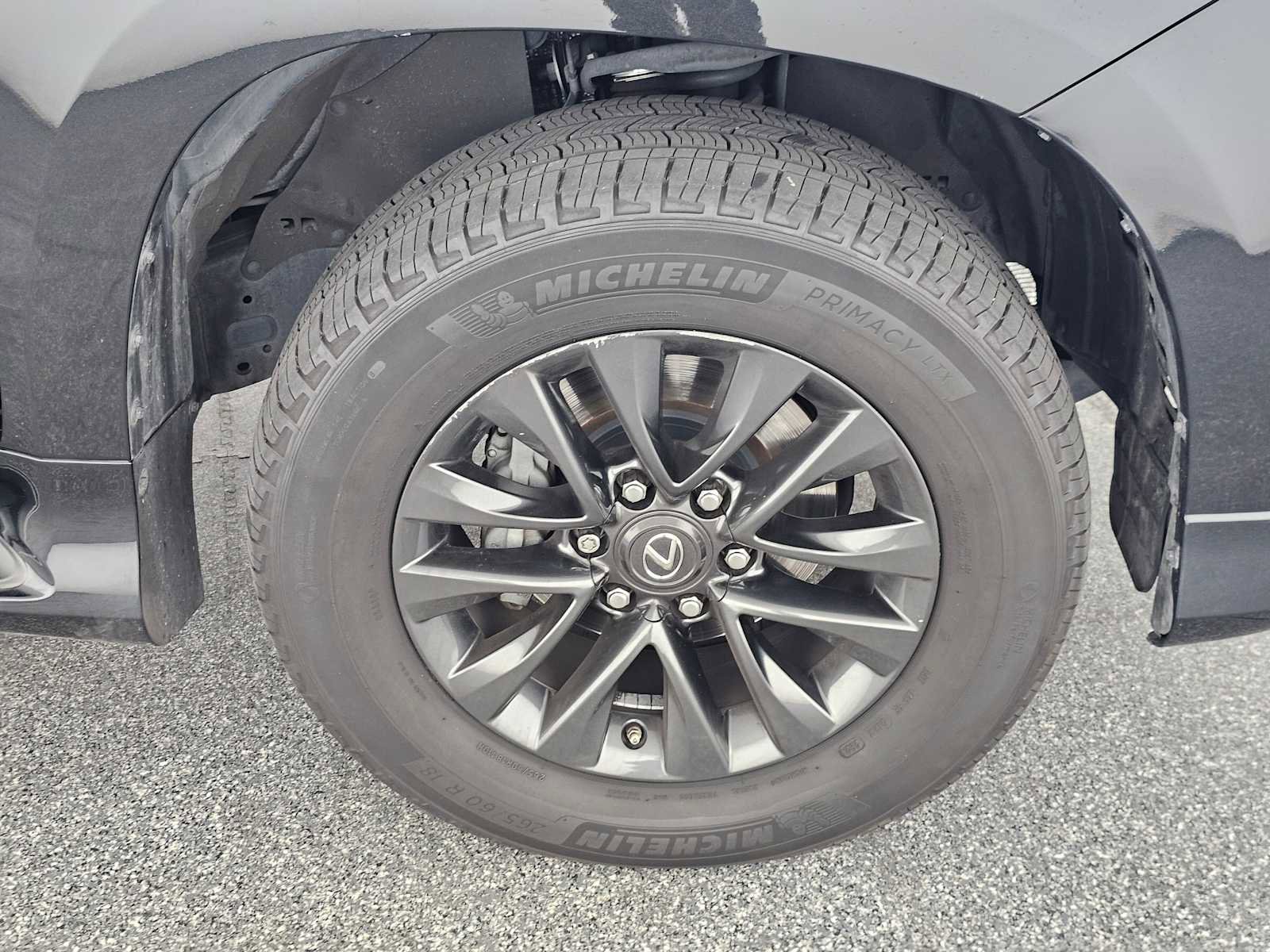 Used 2022 Lexus GX 460 Premium w/ Premium Package AWD/4WD image 9