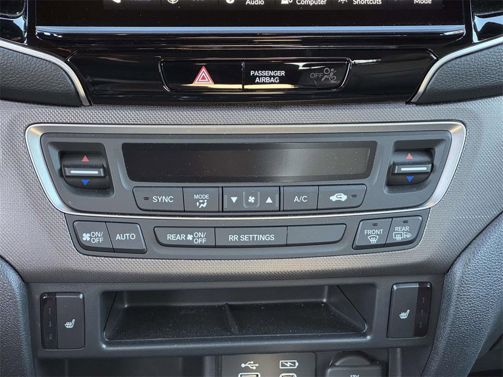 Used 2025 Honda Ridgeline RTL image 5