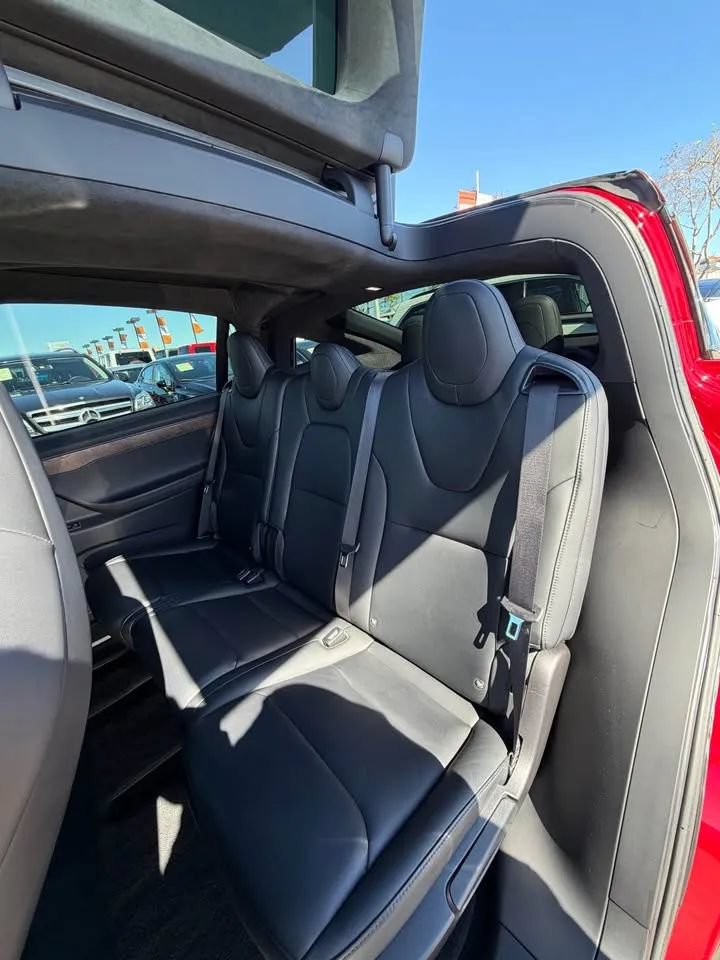 Used 2018 Tesla Model X 100D AWD/4WD image 8