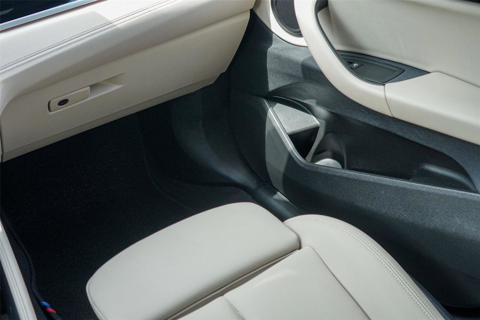 Used 2023 BMW X2 sDrive28i w/ M Sport Package FWD image 28