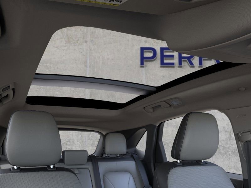 New 2025 Ford Escape SE w/ PHEV Premium Package FWD image 22