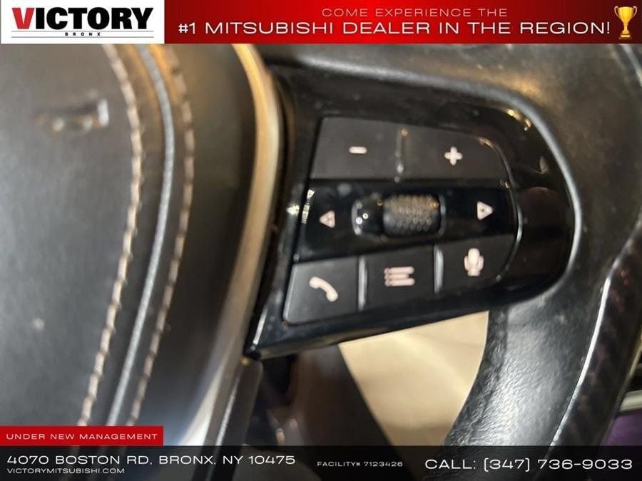 Used 2022 BMW 530e xDrive w/ Premium Package AWD/4WD image 43