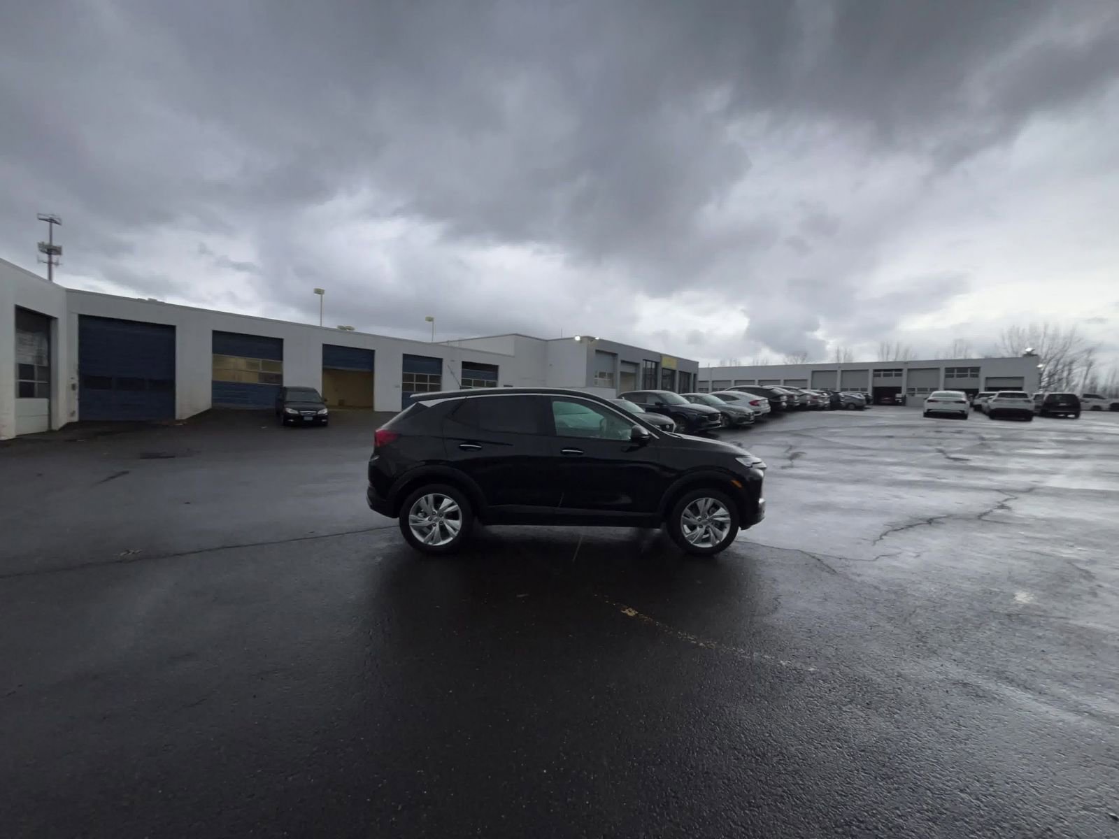 Used 2025 Buick Encore GX Preferred image 16