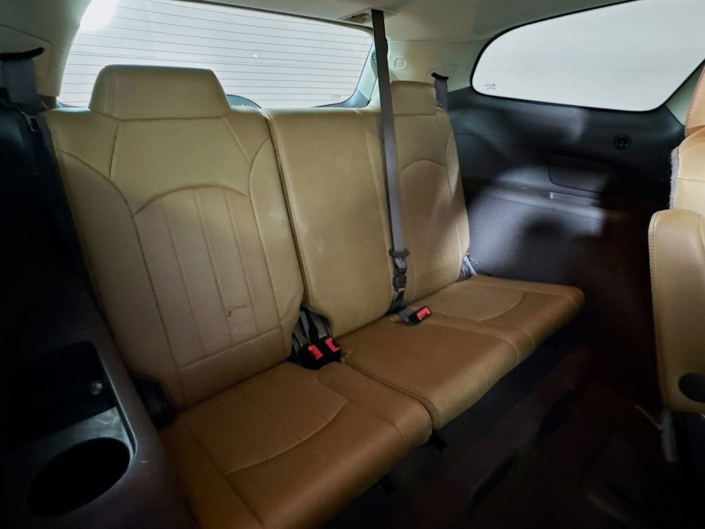 Used 2017 Buick Enclave Leather image 32