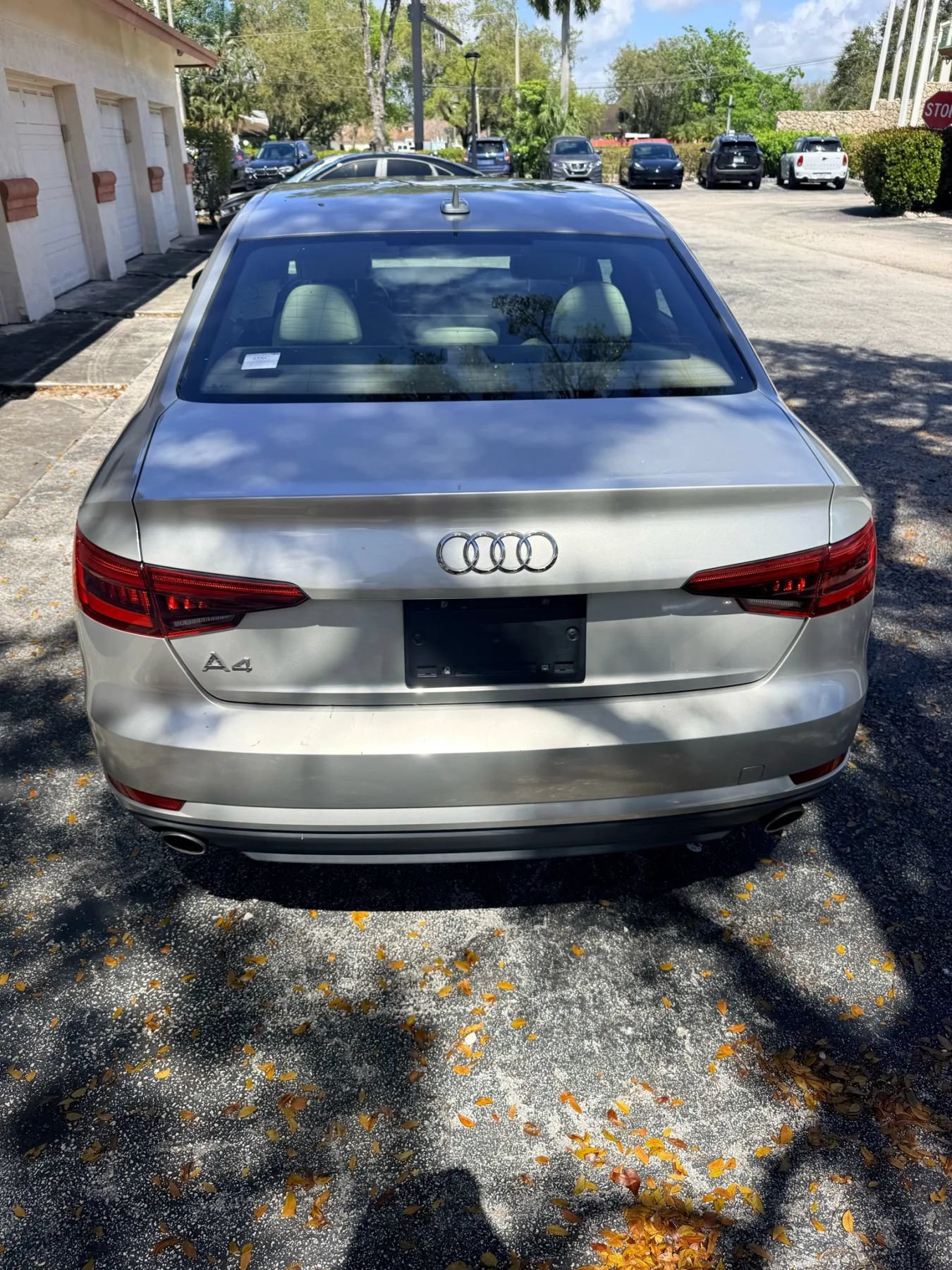 Used 2017 Audi A4 2.0T Premium FWD image 4