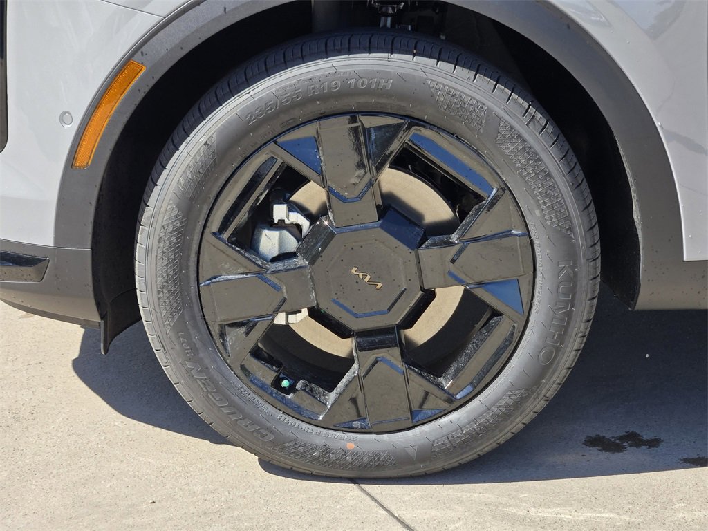 New 2026 Kia Sportage X-Line w/ X-Line Technology Package image 8