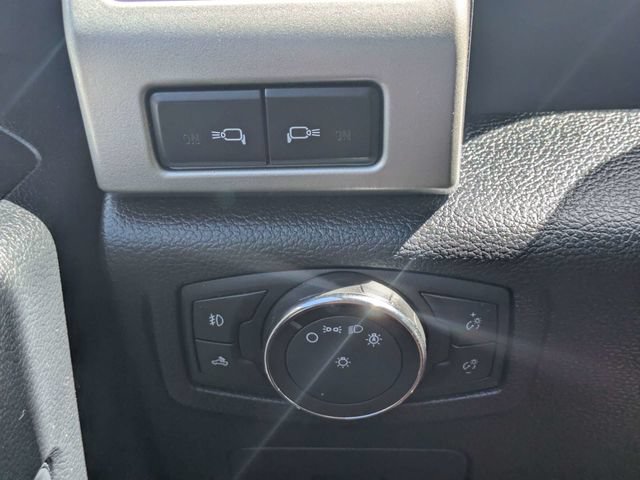 Used 2017 Ford F150 Lariat w/ Equipment Group 502A Luxury AWD/4WD image 22