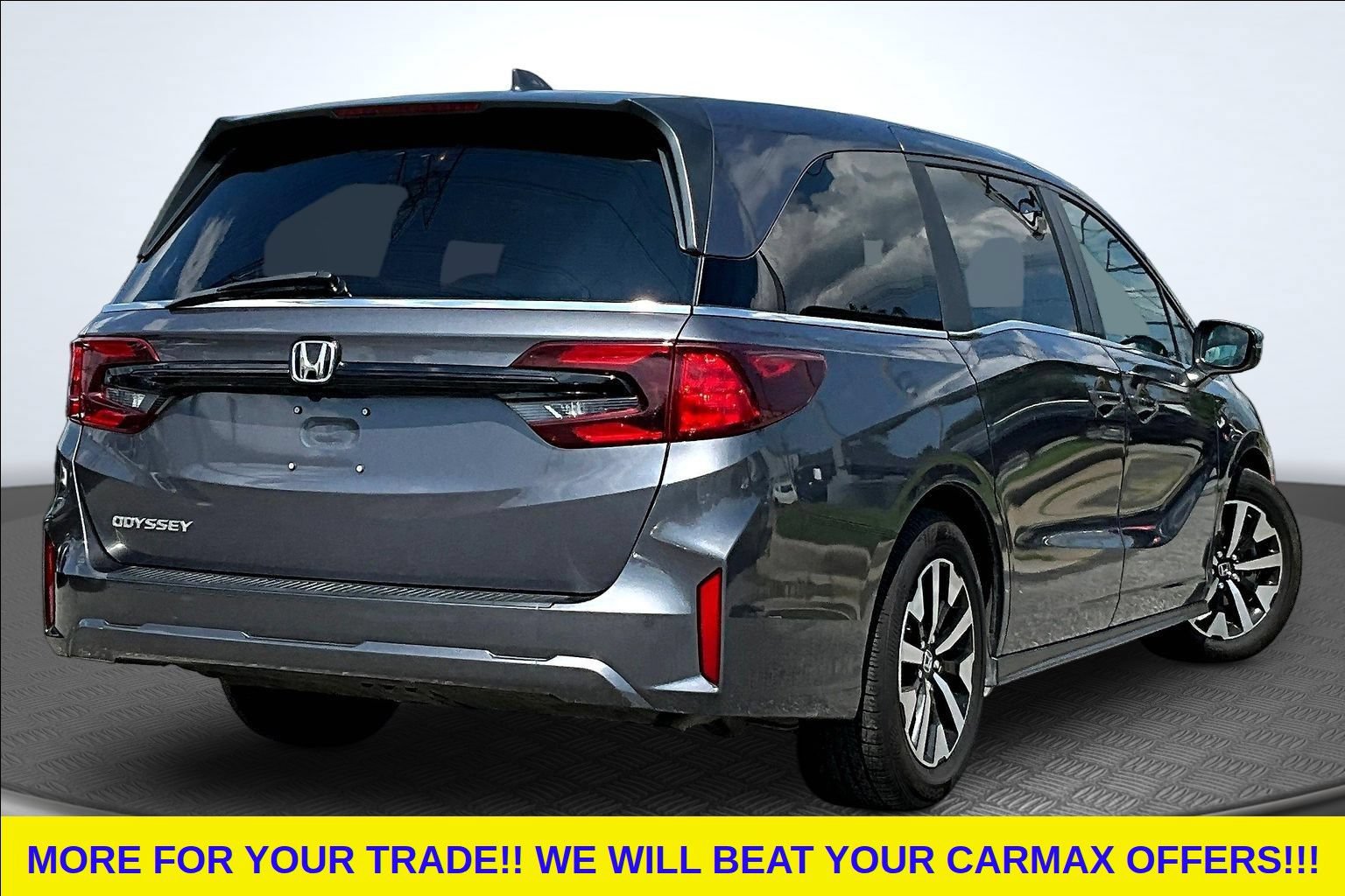 Used 2025 Honda Odyssey EX-L image 6