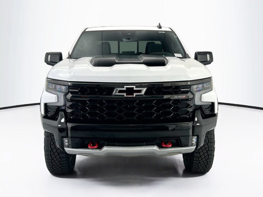 Used 2023 Chevrolet Silverado 1500 ZR2 w/ Technology Package AWD/4WD image 2