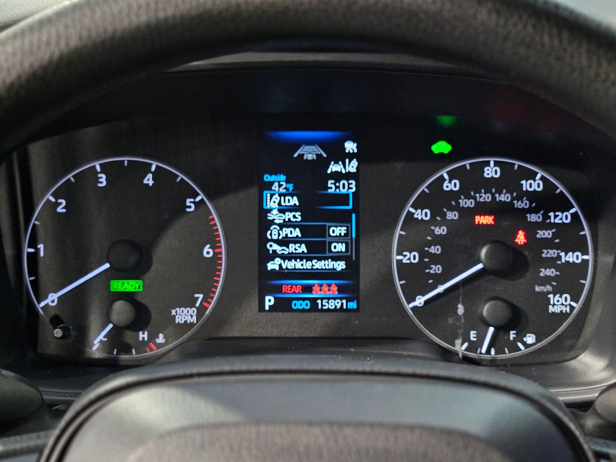 Used 2025 Toyota Corolla LE image 15