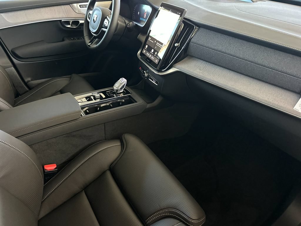 New 2026 Volvo XC90 T8 Ultra AWD/4WD image 16
