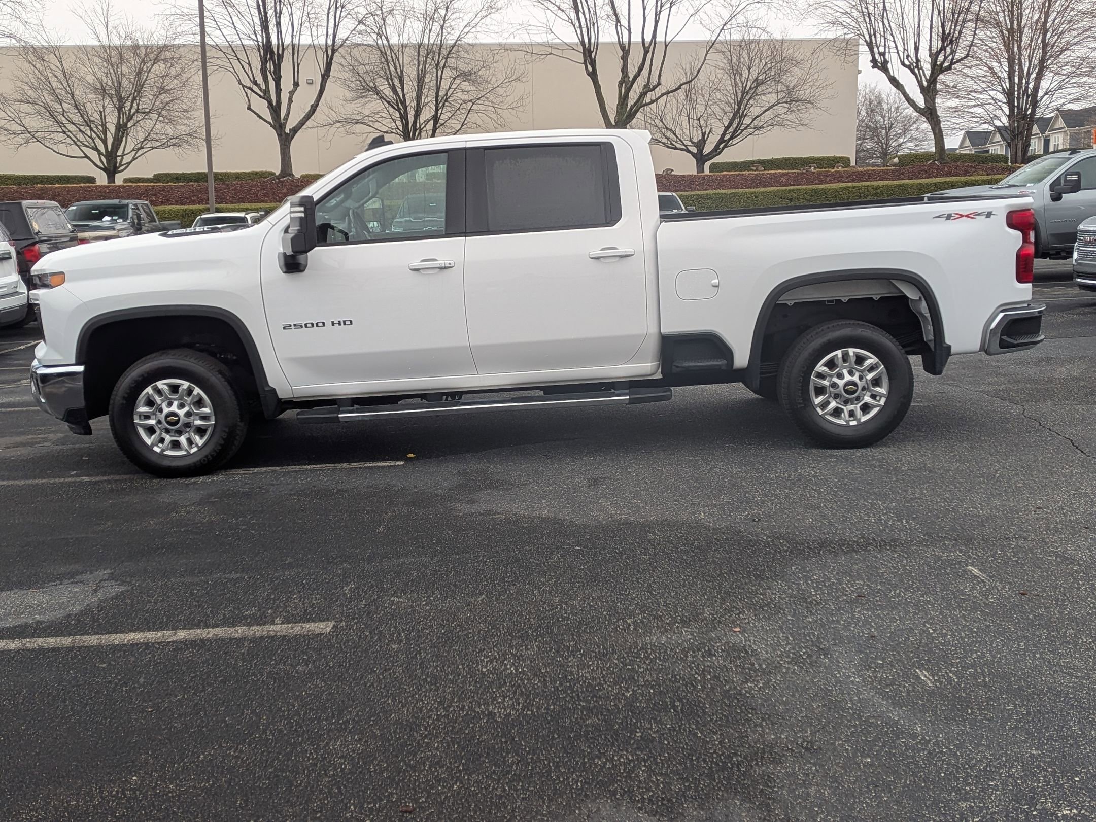 Certified 2025 Chevrolet Silverado 2500 LT w/ Convenience Package image 6