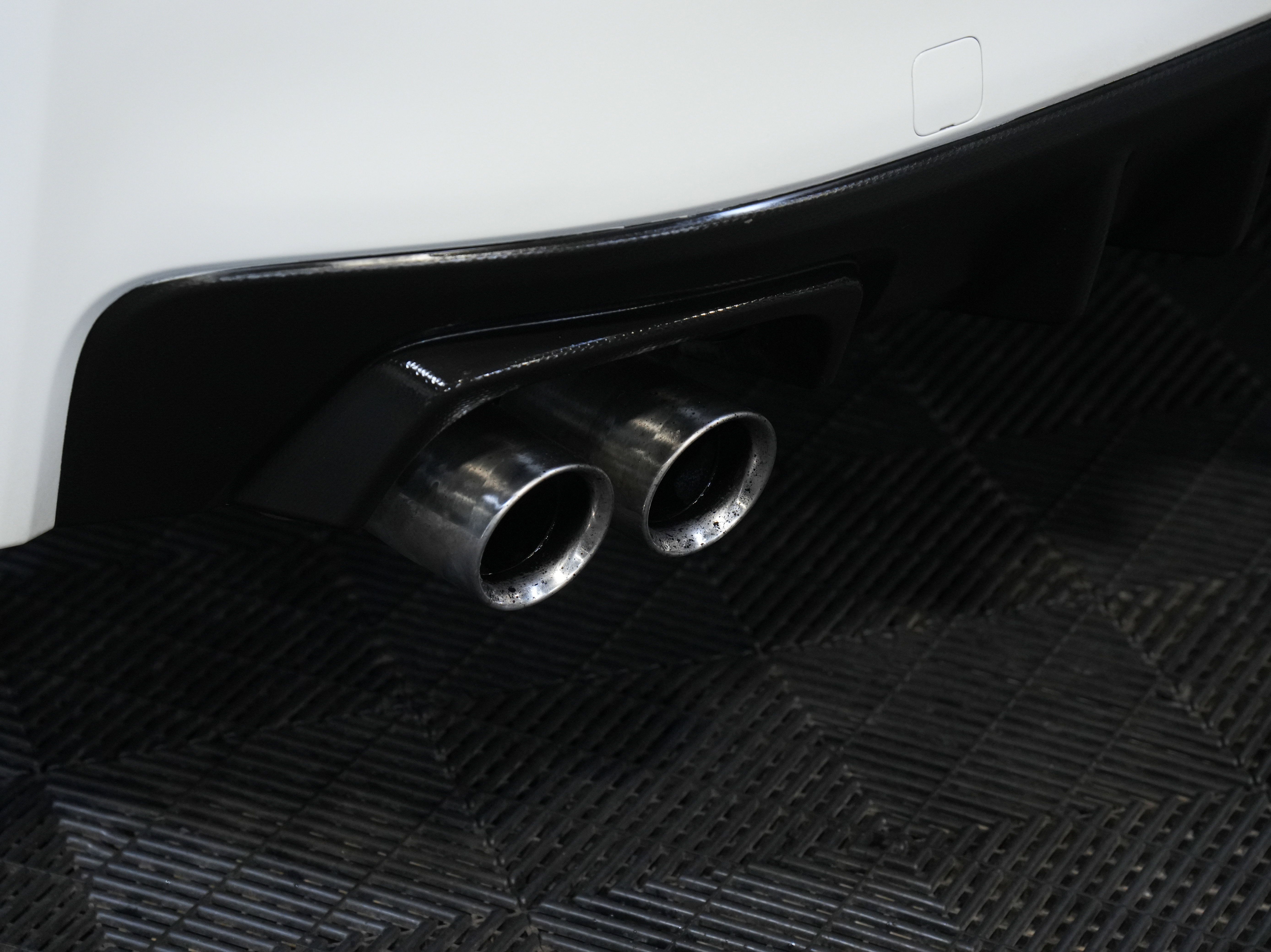 Used 2017 Subaru WRX STI Limited image 18