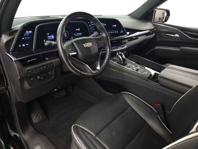Used 2021 Cadillac Escalade Sport w/ Driver Assist Tech Package AWD/4WD image 17