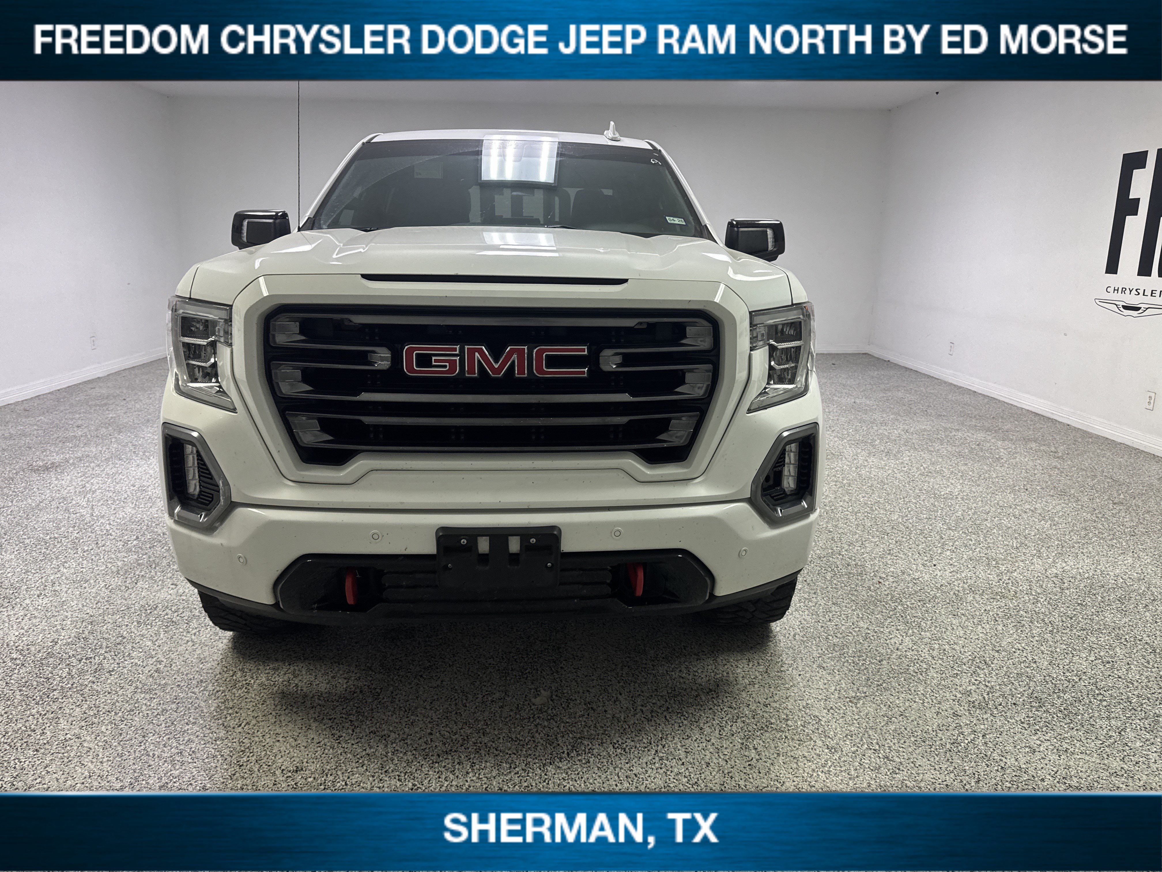 Used 2019 GMC Sierra 1500 AT4 w/ AT4 Premium Package AWD/4WD image 2