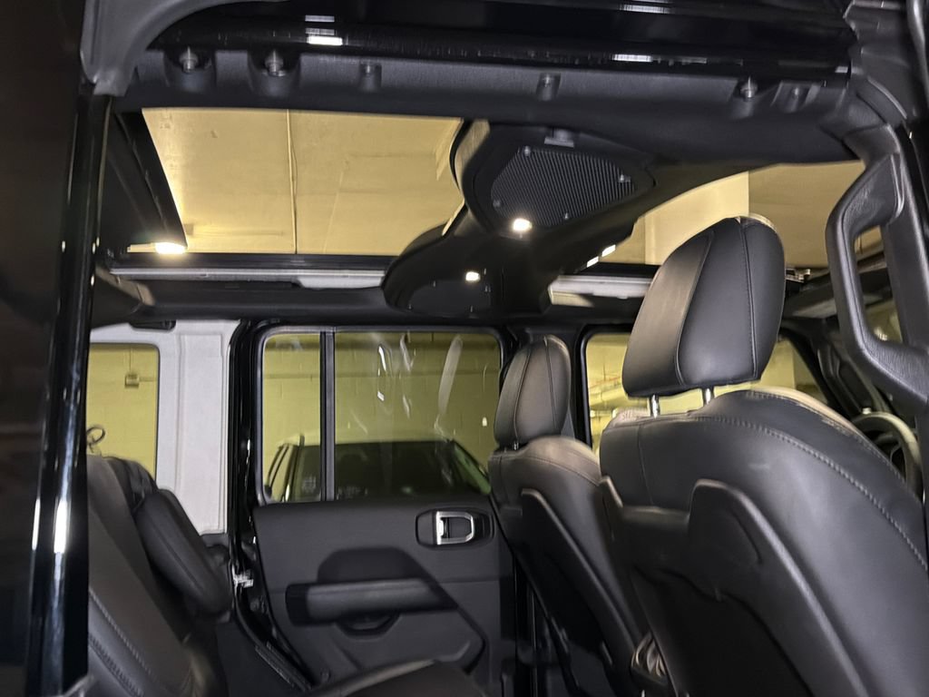 Used 2024 Jeep Wrangler High Altitude AWD/4WD image 14
