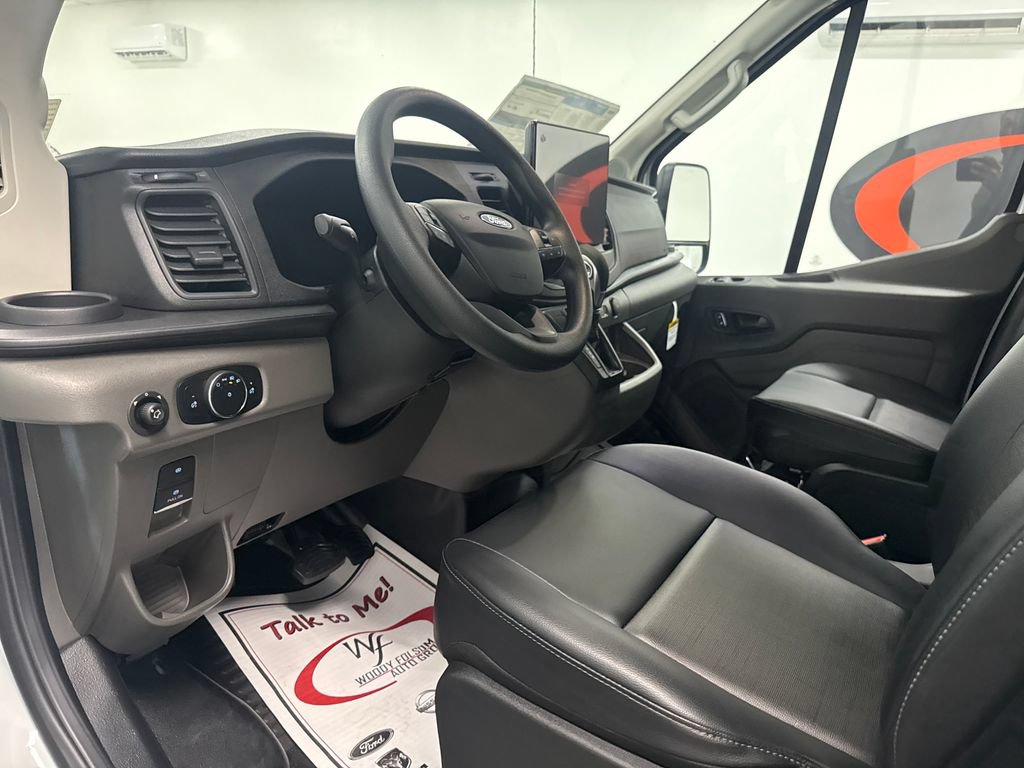 New 2026 Ford Transit 250 148 Medium Roof RWD image 11