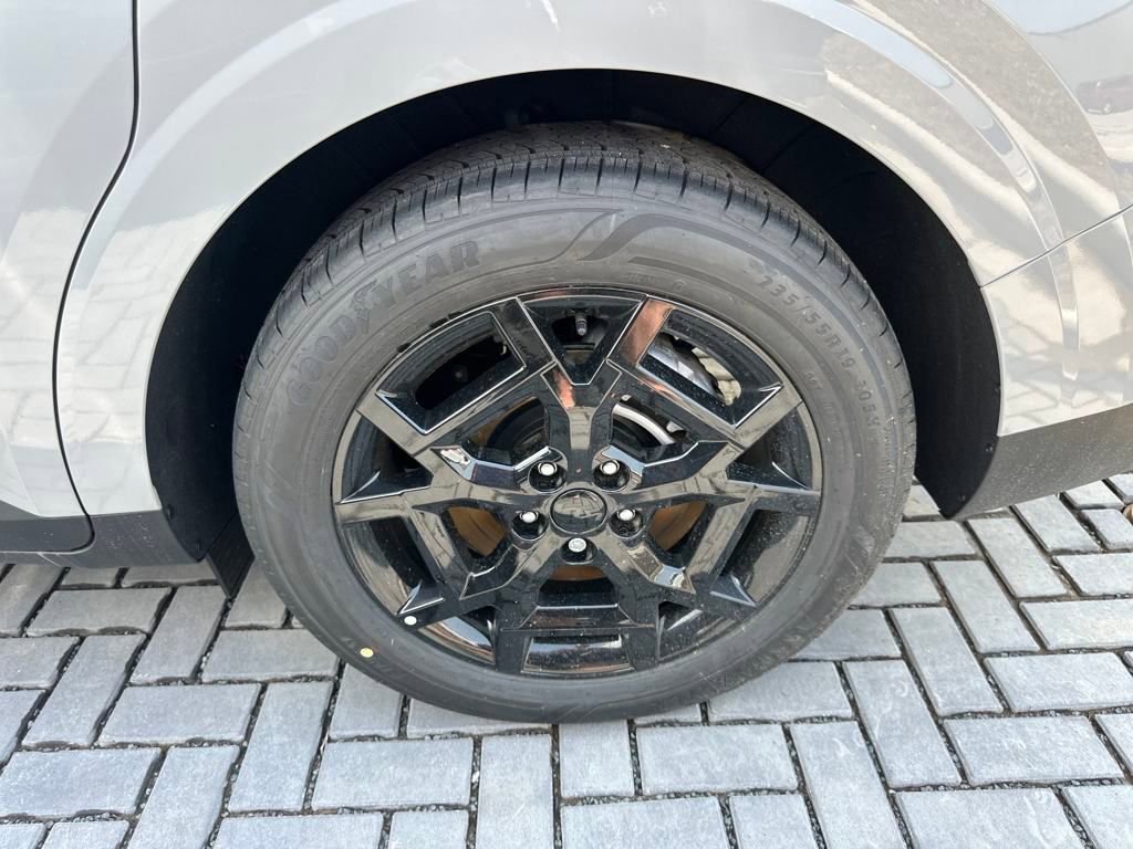 New 2025 Kia Carnival SX Prestige FWD image 50