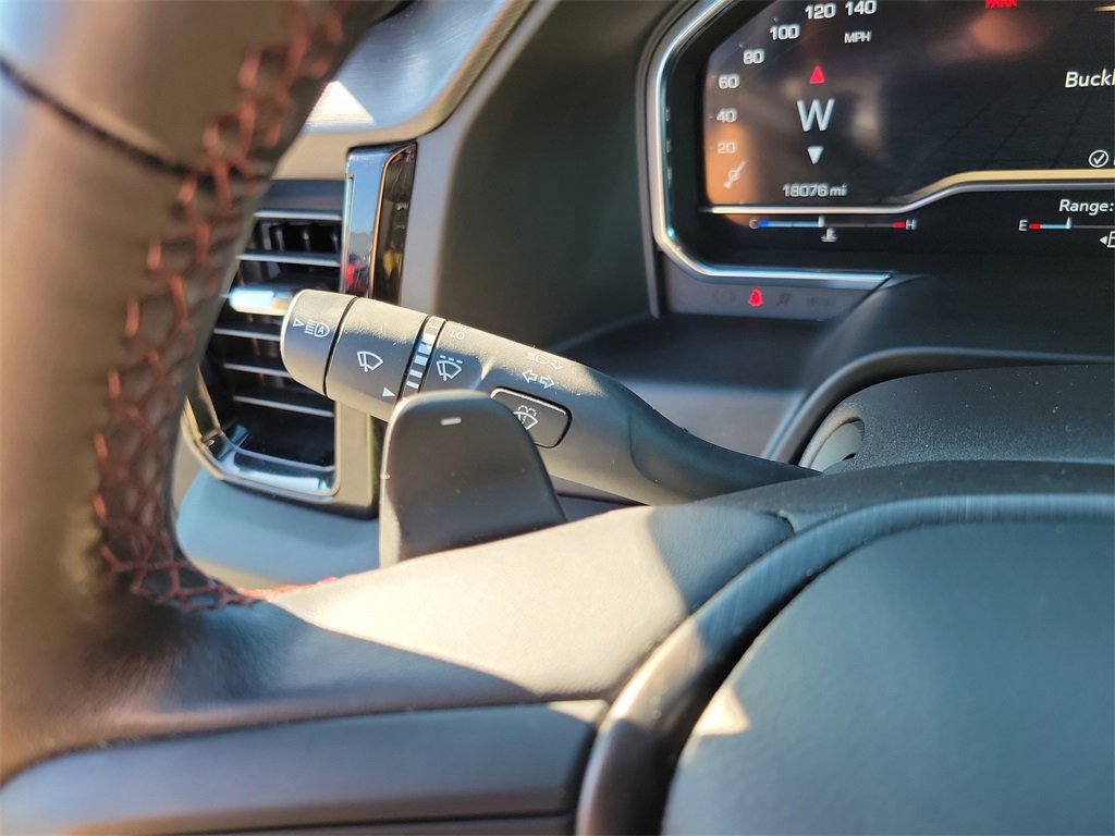 Used 2024 GMC Sierra 1500 AT4X image 31