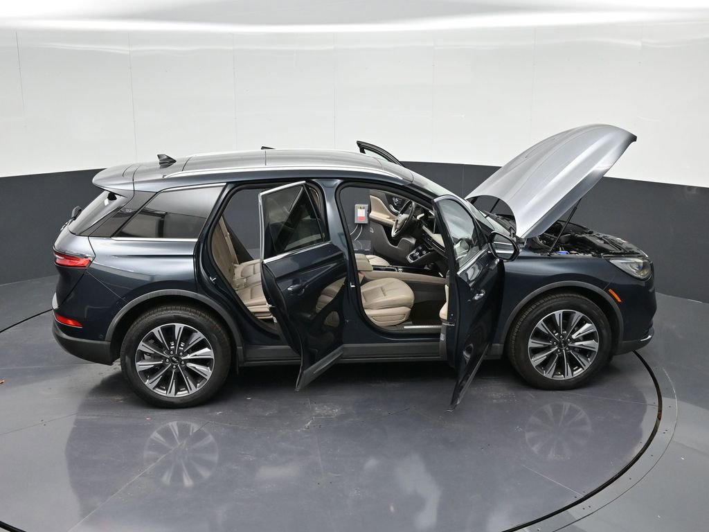 Used 2021 Lincoln Corsair Reserve FWD image 37