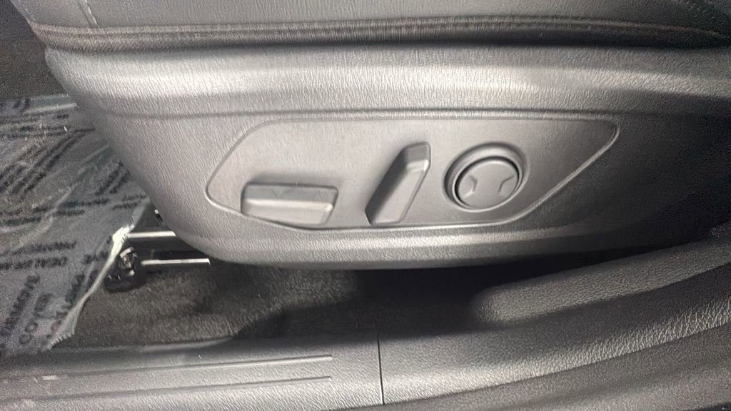 New 2026 Kia Sportage SX image 11