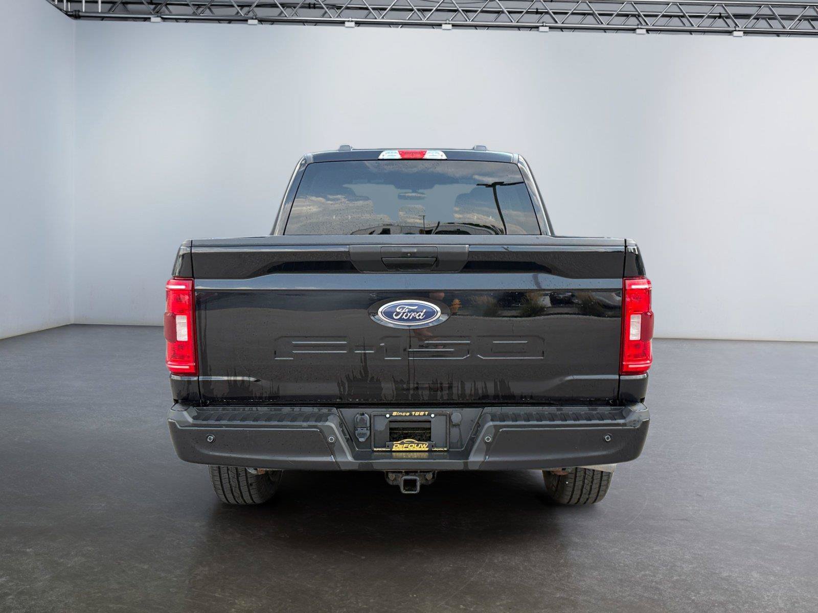 Used 2021 Ford F150 XLT w/ Equipment Group 301A Mid AWD/4WD image 4