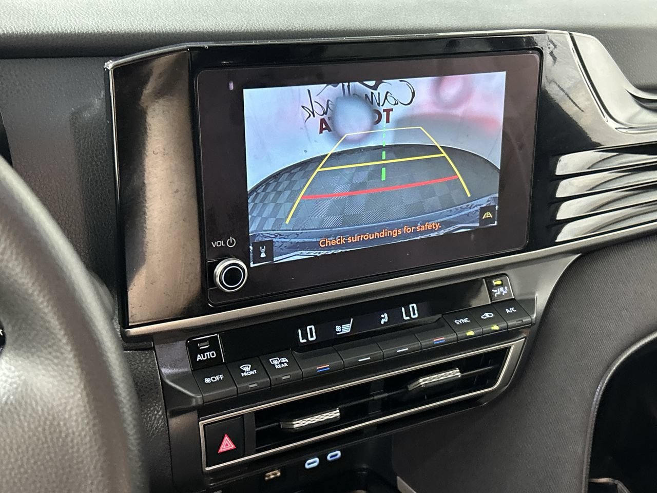 Used 2025 Toyota Camry LE FWD image 18