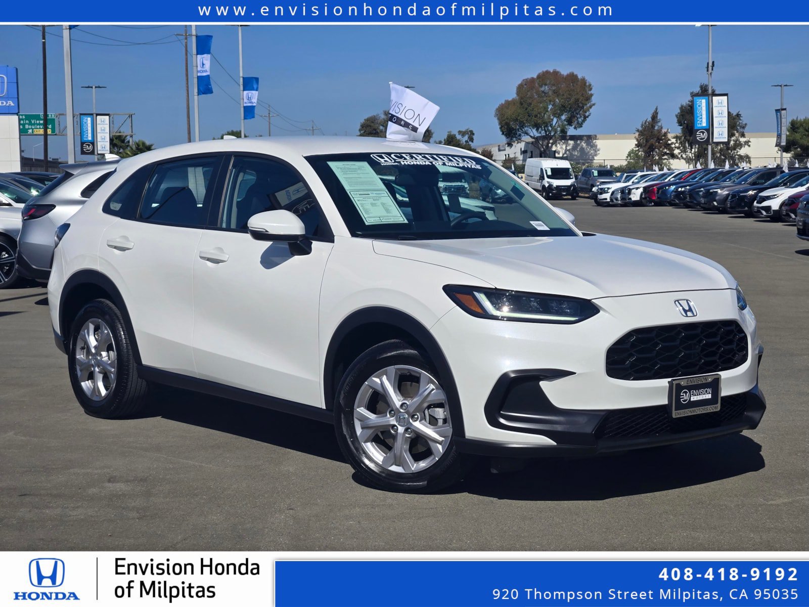 Used 2025 Honda HR-V LX image 1