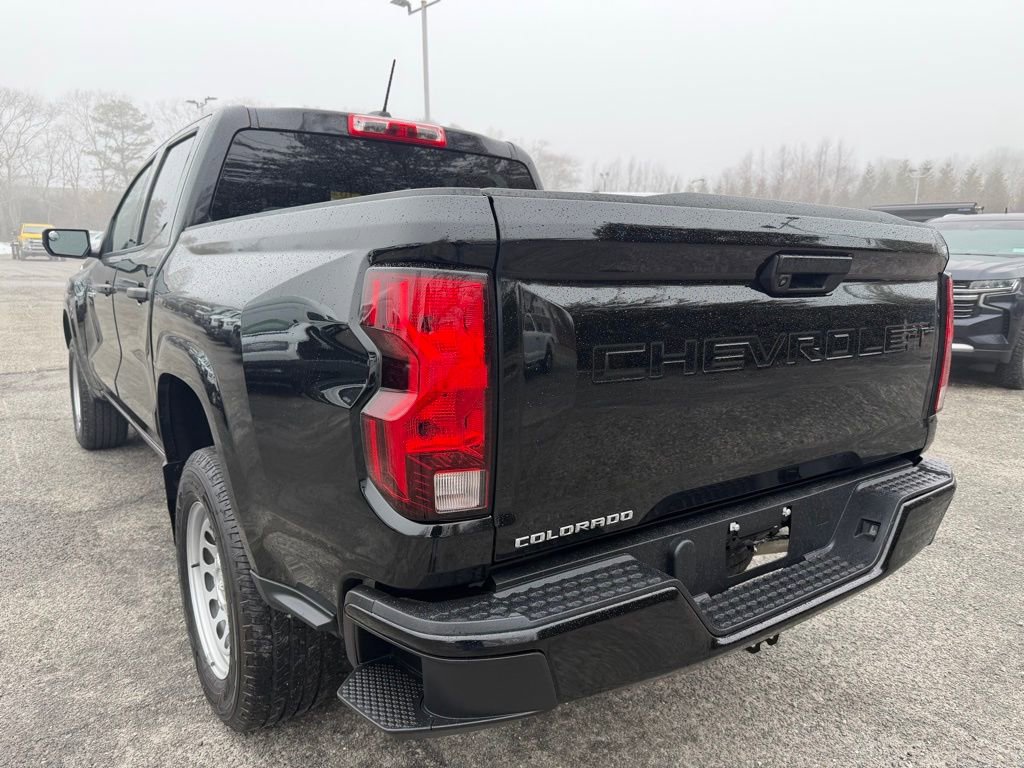 Used 2023 Chevrolet Colorado W/T image 3