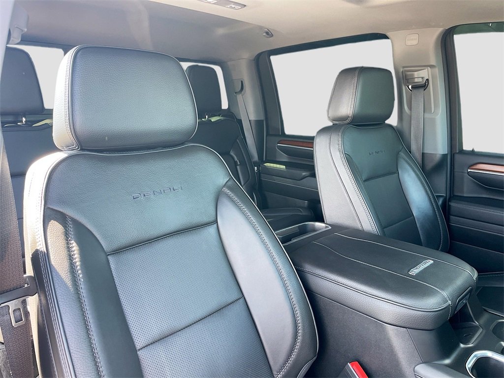 Used 2024 GMC Sierra 2500 Denali w/ Denali Reserve Package image 26